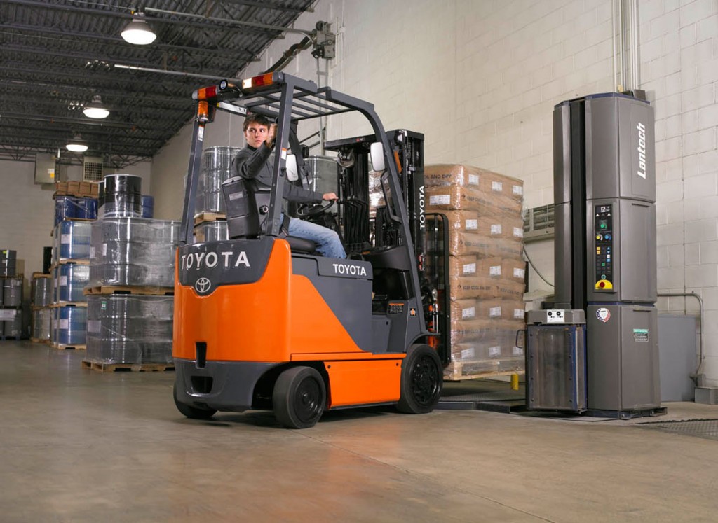 Buying Guide StandUp Rider vs. SitDown Electric Forklifts Toyota